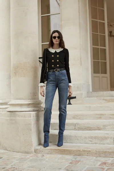Look 33